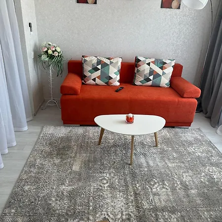 Апартаменты London 4 *